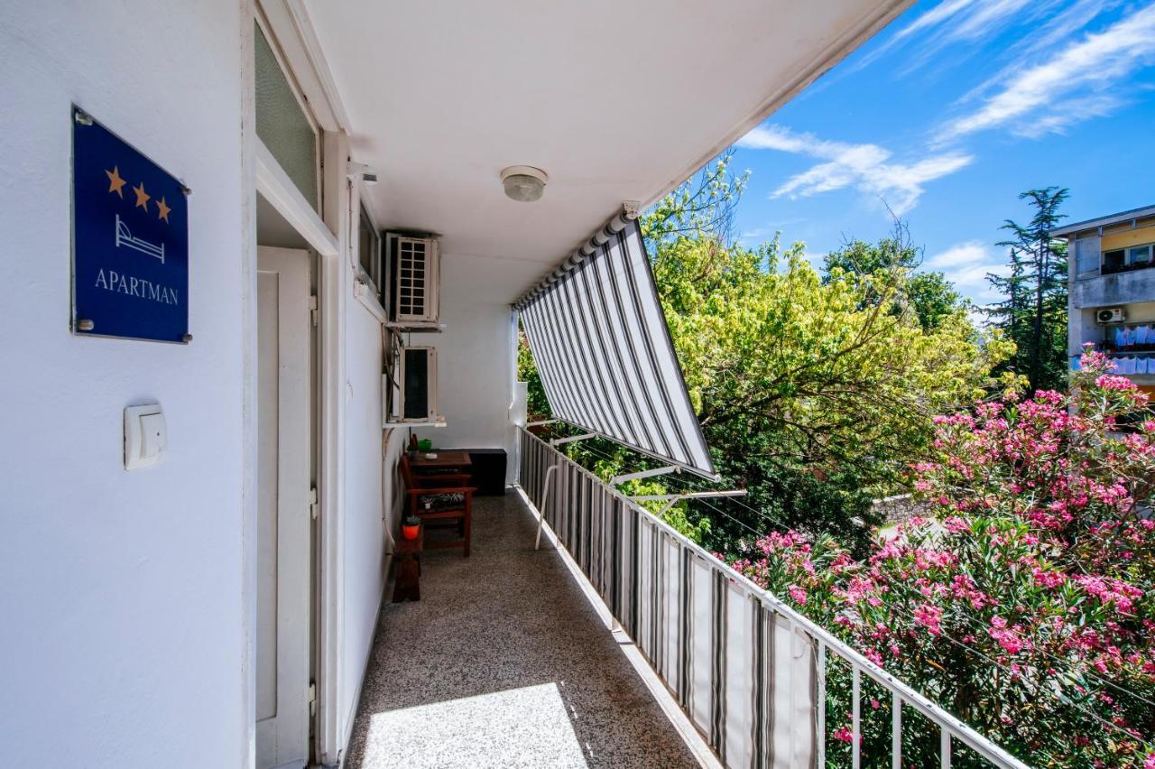 Toman Apartament *